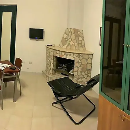 B&B Valva * Valva